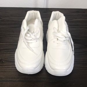 Just Fab Livvy Sneakers size 11 chunky sneakers